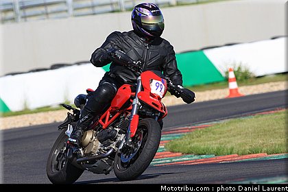 ducati_sud_belgio_99_2_2010.JPG