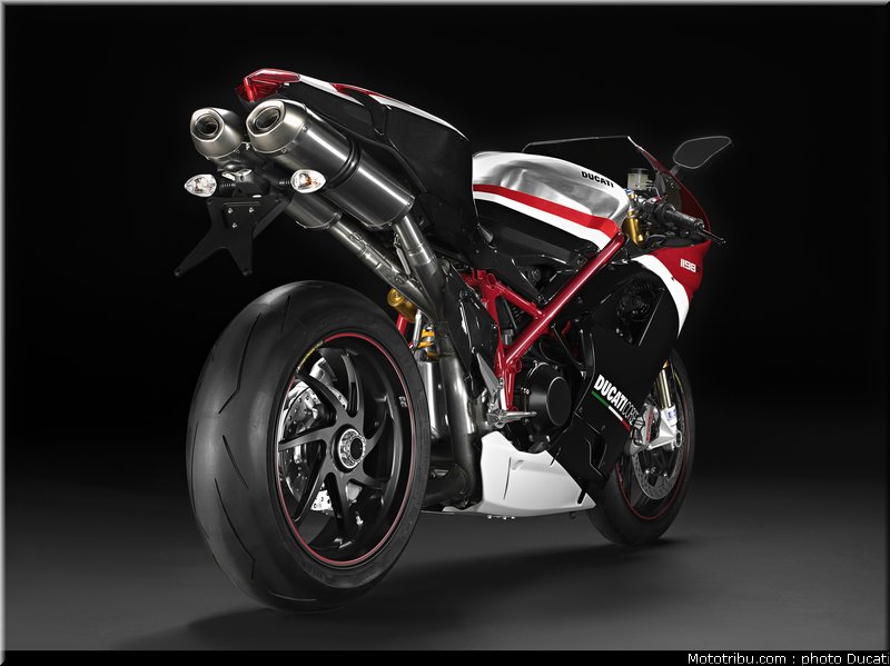 ducati_1198r_corse_se_2010_2