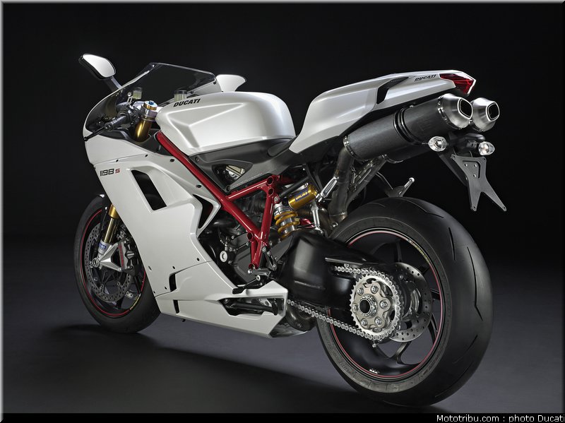 ducati_1198s_2010_2
