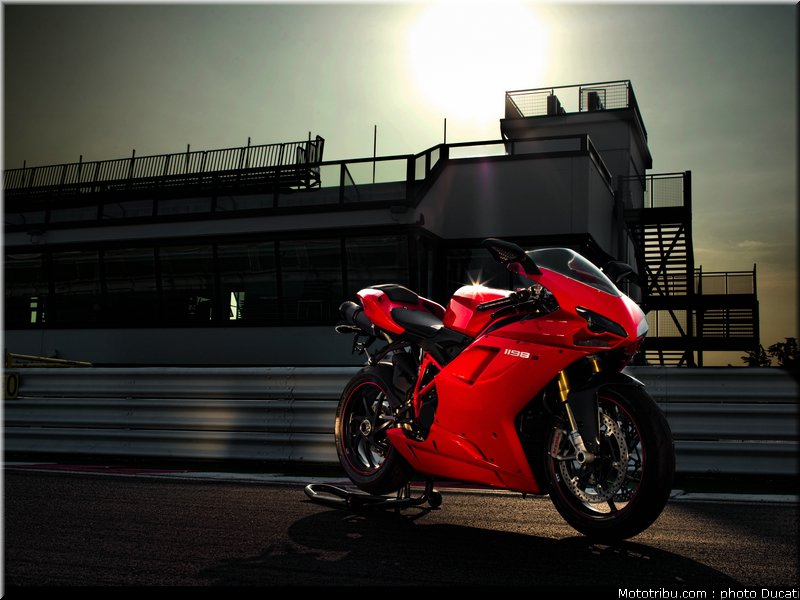 ducati_1198s_2010_7