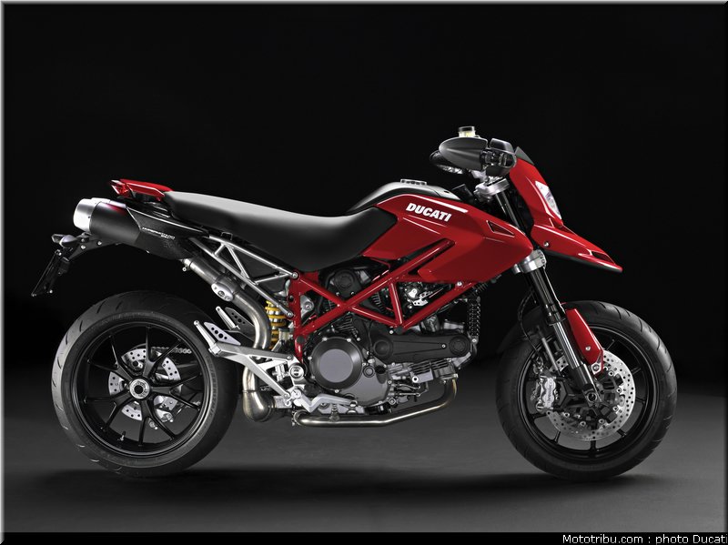 ducati_hypermotard_1100_evo_001