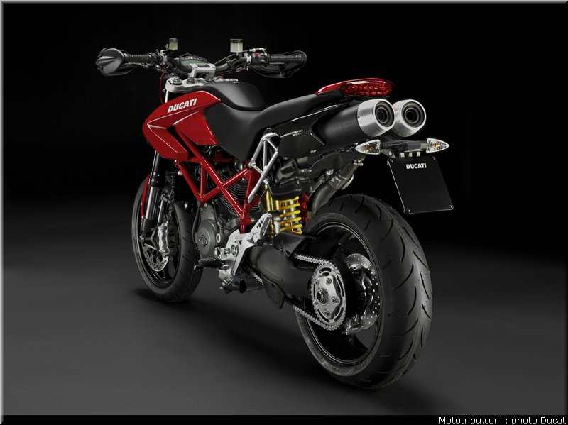 ducati_hypermotard_1100_evo_002