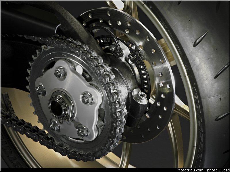 ducati_monster_1100abs_2010_2