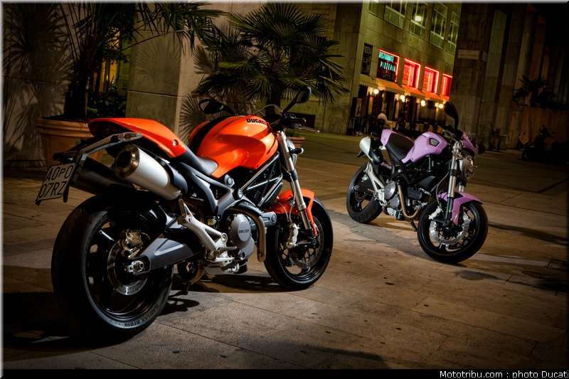 ducati_monster_696_2010_6