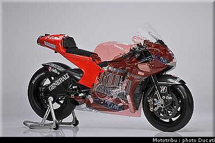 ducati_gp10_2010_002.jpg