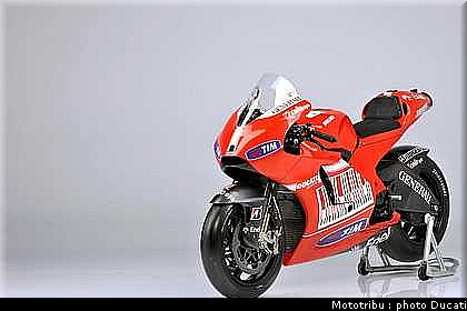 ducati_gp10_2010_020.jpg