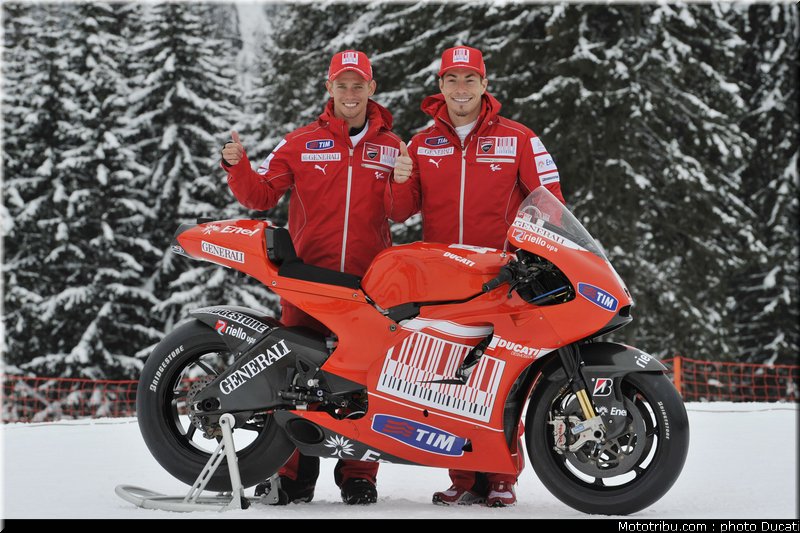 ducati_gp10_2010_016