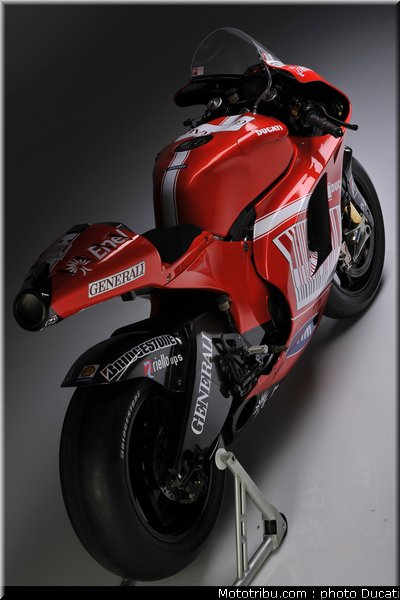 ducati_gp10_2010_030