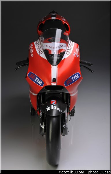 ducati_gp10_2010_033