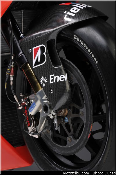ducati_gp10_2010_035