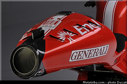 ducati_gp10_2010_006.JPG