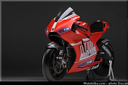 ducati_gp10_2010_013.JPG