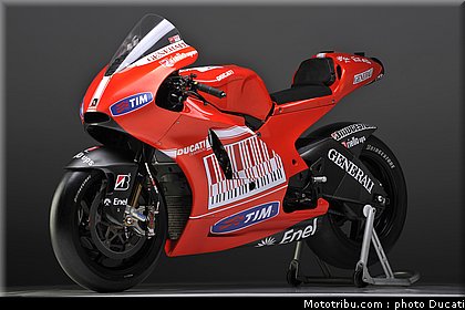 ducati_gp10_2010_015.JPG