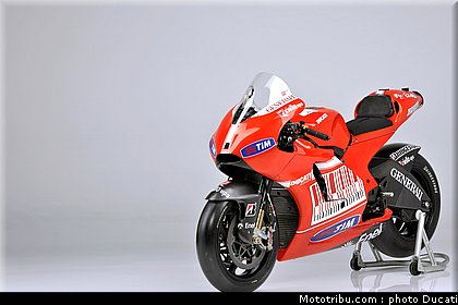 ducati_gp10_2010_020.JPG
