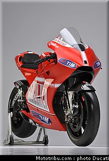 ducati_gp10_2010_027.JPG