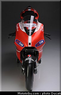 ducati_gp10_2010_033.JPG