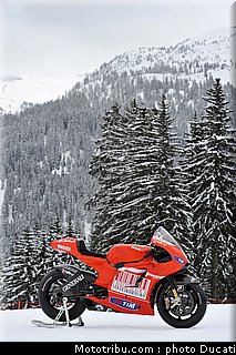 ducati_gp10_2010_034.JPG
