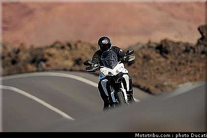 ducati_multistrada_2010_004.jpg