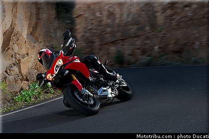 ducati_multistrada_2010_003.jpg