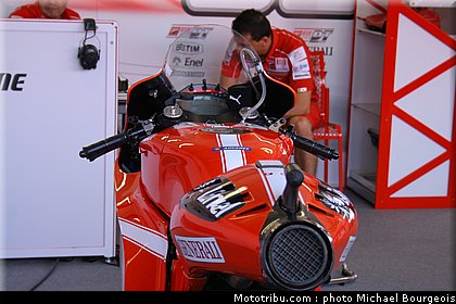 ducati_wdw_2010_0050.JPG