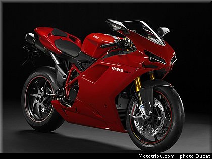 ducati_1198_sp_2011_04.jpg