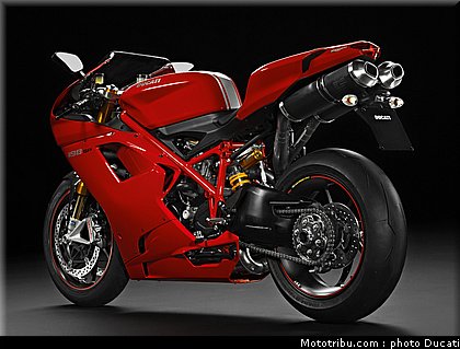 ducati_1198_sp_2011_05.jpg