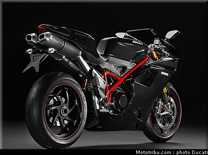 ducati_1198_sp_2011_10.jpg