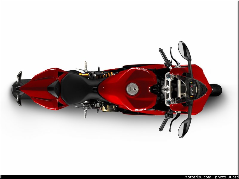 ducati_1199_panigale_021_2012