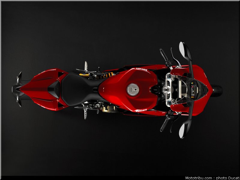 ducati_1199_panigale_022_2012