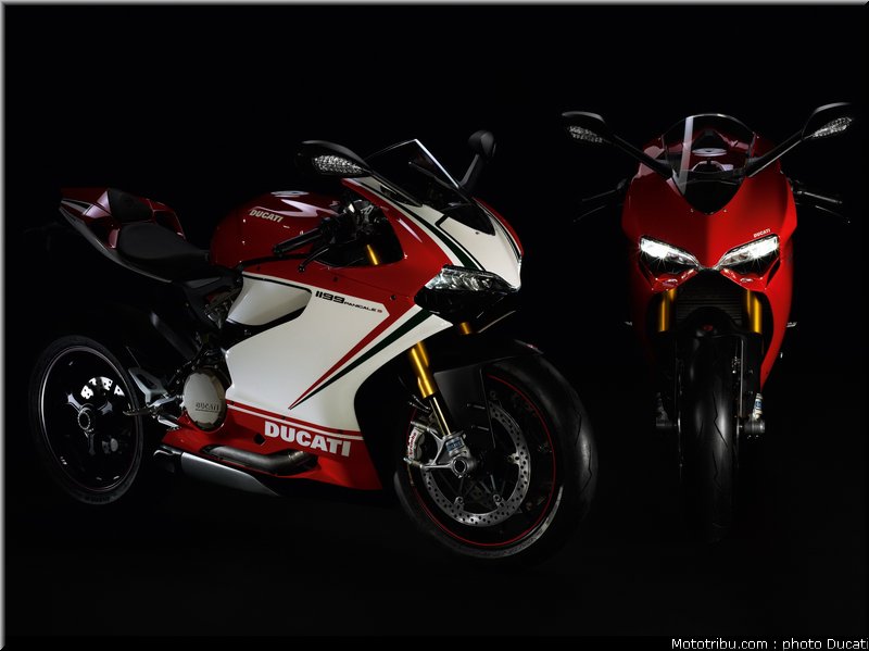 ducati_1199_s_tricolore_4_2012