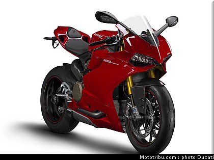 ducati_1199_panigale_012_2012.jpg