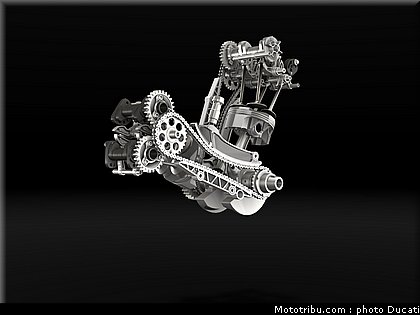 ducati_1199_panigale_045_2012.jpg