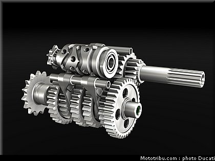 ducati_1199_panigale_048_2012.jpg