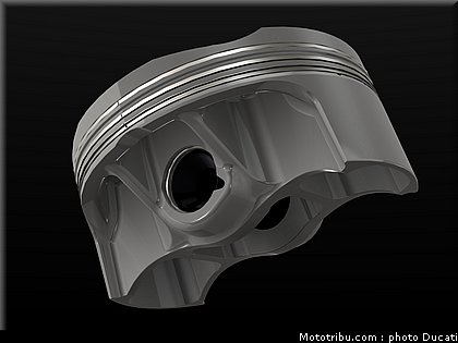 ducati_1199_panigale_052_2012.jpg