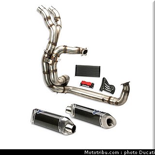 ducati_1199_panigale_053_2012.jpg
