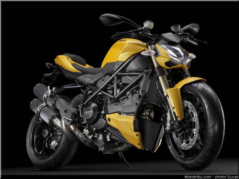 ducati_848_streetfighter_2012_1