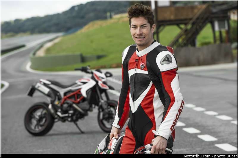 0018_ducati_2013_hypermotard_hayden_018