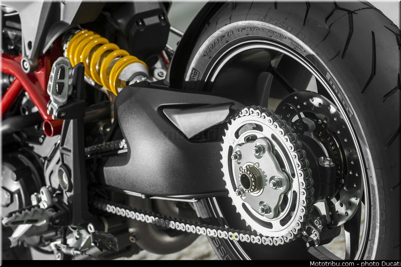 0112_ducati_2013_hypermotard_detail_012