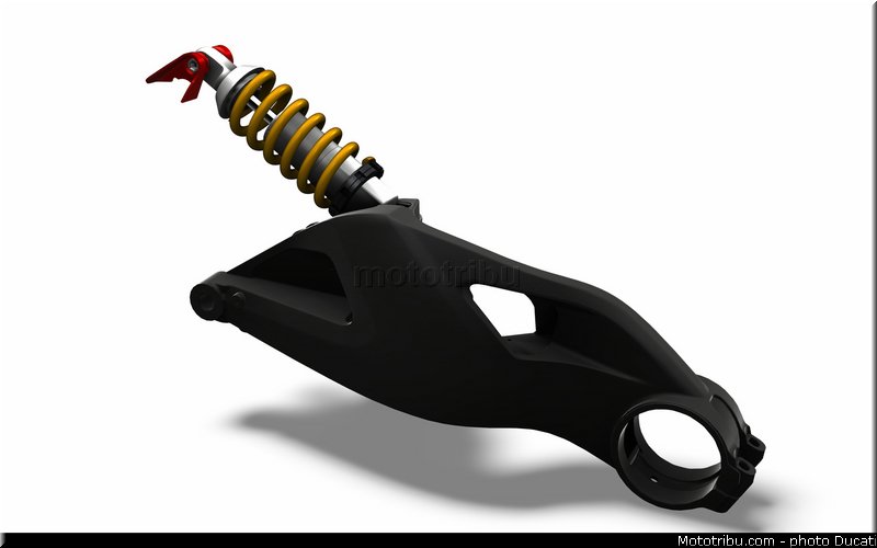 0158_ducati_2013_hypermotard_cao_025