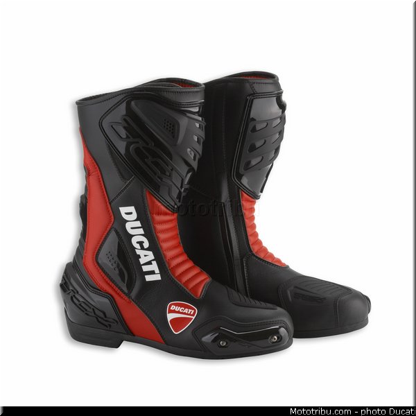 0208_ducati_2013_hypermotard_equipement_012