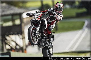0001_ducati_2013_hypermotard_hayden_001.jpg