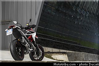 0065_ducati_2013_hypermotard_statique_005.jpg