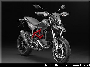 0089_ducati_2013_hypermotard_statique_029.jpg