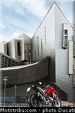 0097_ducati_2013_hypermotard_statique_037.jpg