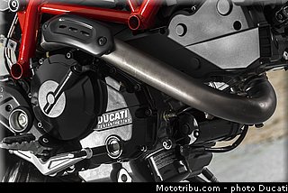 0117_ducati_2013_hypermotard_detail_017.jpg