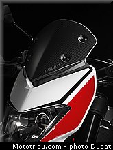 0130_ducati_2013_hypermotard_detail_030.jpg