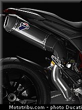 0133_ducati_2013_hypermotard_detail_033.jpg