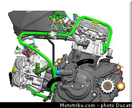 0135_ducati_2013_hypermotard_cao_002.jpg