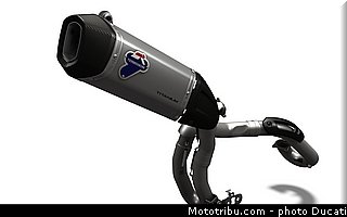 0140_ducati_2013_hypermotard_cao_007.jpg
