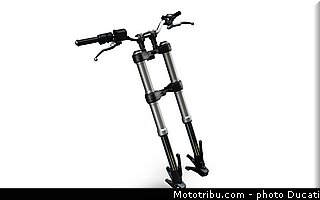 0161_ducati_2013_hypermotard_cao_028.jpg